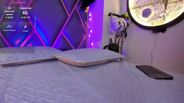 Miaa Rosse online show from October 14, 12:52 pm