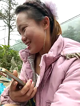 liu-liusexy online show from December 16, 3:45 am