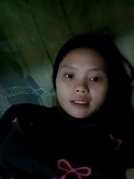 Snapshot of omiu-baby chatting on October 14, 12:30 pm omiu-baby online show from October 14, 12:30 pm