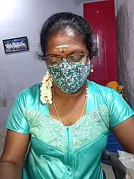 Snapshot of umashreetamil chatting on September 26, 1:42 pm umashreetamil online show from September 26, 1:42 pm