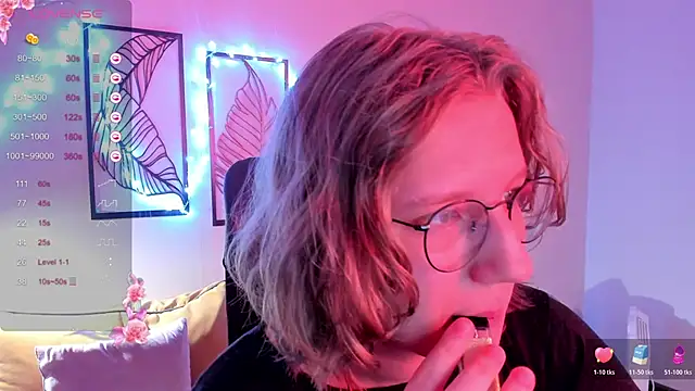 Hailey Foxy online show from November 17, 9:32 am