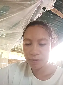 Snapshot of simi-lucy chatting on September 20, 5:06 am simi-lucy online show from September 20, 5:06 am