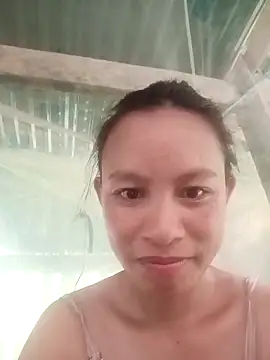 Snapshot of simi-lucy chatting on September 12, 5:08 am simi-lucy online show from September 12, 5:08 am
