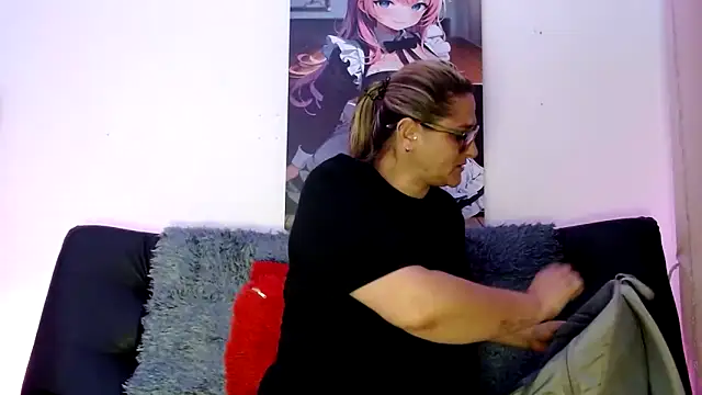 LAHILA COOPERR online show from November 22, 12:30 pm