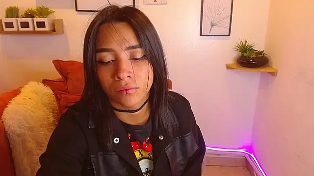 Snapshot of Aliciacute__ chatting on September 26, 8:39 pm Aliciacute online show from September 26, 8:39 pm