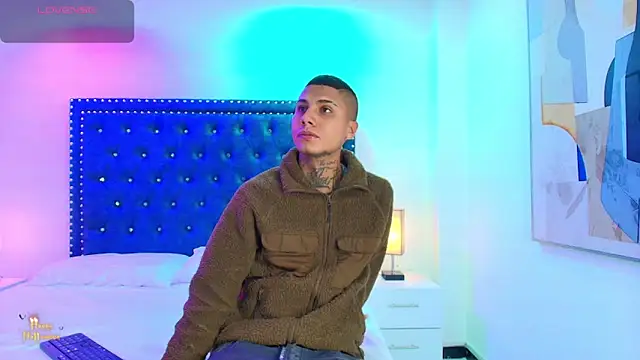 Damian and roxanne online show from October 22, 12:32 pm