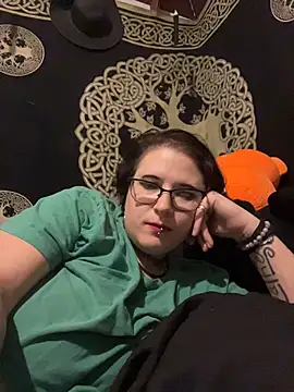 Harleesinn online show from November 10, 5:24 am