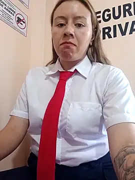 Hannah-colx online show from December 22, 6:44 pm