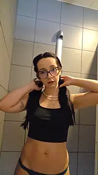 CornetDeGlace online show from February 23, 10:48 am