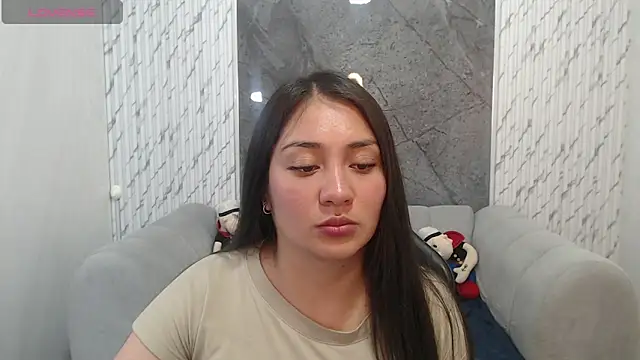 Ivony18 b online show from November 26, 3:18 am