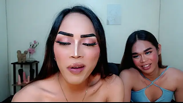 Snapshot of Lessandra_Lust chatting on September 20, 9:57 pm Lessandra Lust online show from September 20, 9:57 pm