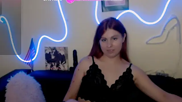 Snapshot of NaughtySandy11 chatting on October 11, 12:41 pm NaughtySandy11 online show from October 11, 12:41 pm