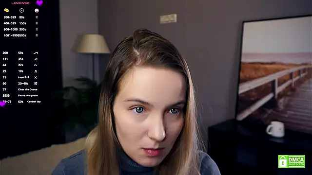 HongTomczak online show from October 3, 6:40 am