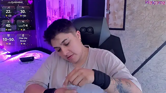 IanGilbert online show from March 2, 9:31 pm