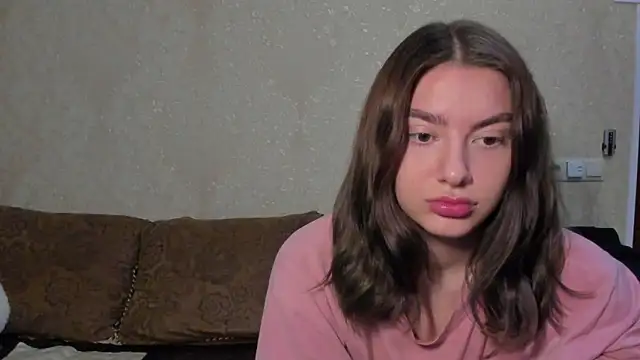 muuur fam online show from September 11, 8:31 pm