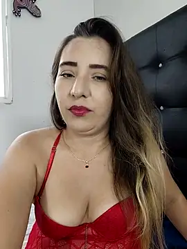 isabella lovem online show from February 2, 10:20 pm