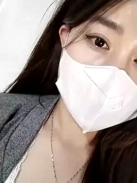 SayangLy online show from November 2, 9:34 am