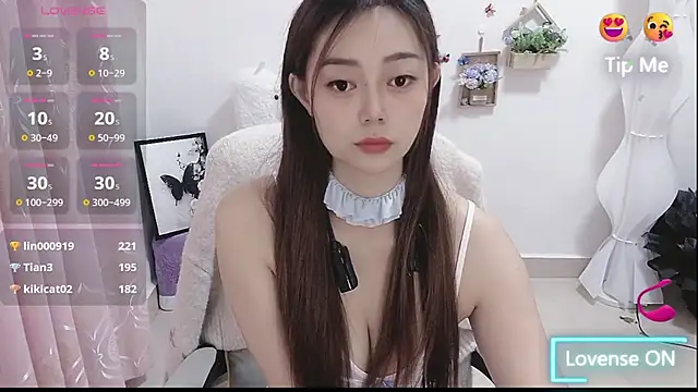 Abb-qiaoyi online show from November 6, 10:15 pm