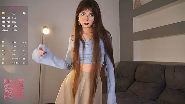 DreamyDaisy online show from October 17, 7:50 pm