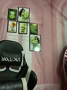 Star-sweet online show from October 26, 3:18 pm