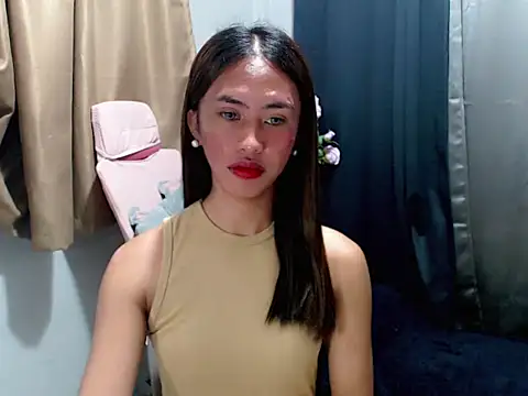 secretmiller  online show from November 24, 8:22 pm