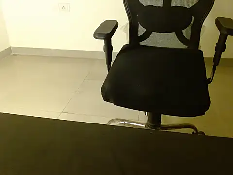 Your candy 47 online show from September 28, 4:23 pm