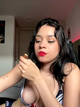 AYTANA CORBERO online show from October 6, 9:30 pm