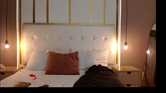 Snapshot of rose_channel1 chatting on October 8, 4:39 am rose channel1 online show from October 8, 4:39 am