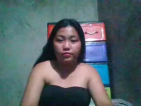 nikki zapphire online show from April 12, 2:09 pm