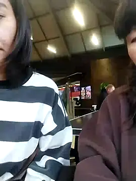 Snapshot of Luu-Lii777 chatting on September 10, 6:57 am Luu-Lii777 online show from September 10, 6:57 am