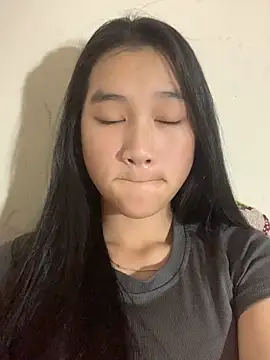 -Lie-06 online show from October 18, 1:14 pm