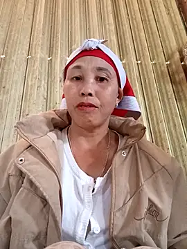 me-cute online show from December 18, 1:32 am