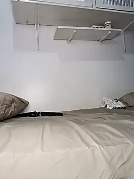 HappygalTheQueen online show from February 5, 7:28 pm