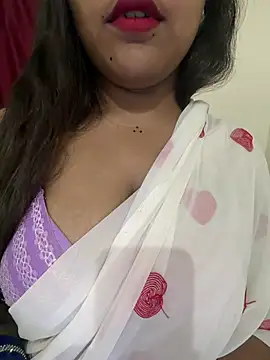 Shneeha le online show from July 10, 5:35 pm