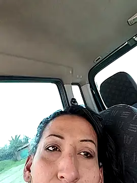 ivonne 9 online show from October 20, 6:22 pm