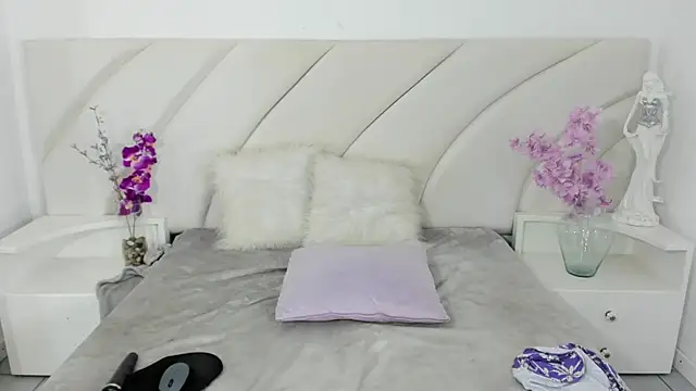 VeraGarnier online show from November 27, 2:42 pm