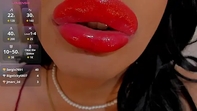 sweet Elizabeth online show from June 4, 2:43 pm