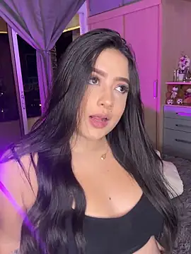 Emiily Moore1 online show from December 16, 12:49 am