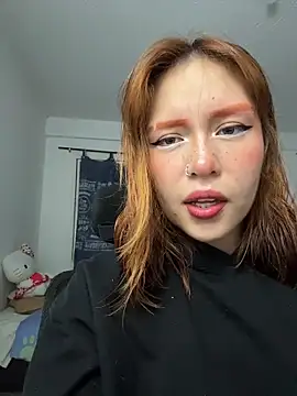 aliciia 23 online show from February 5, 2:58 am