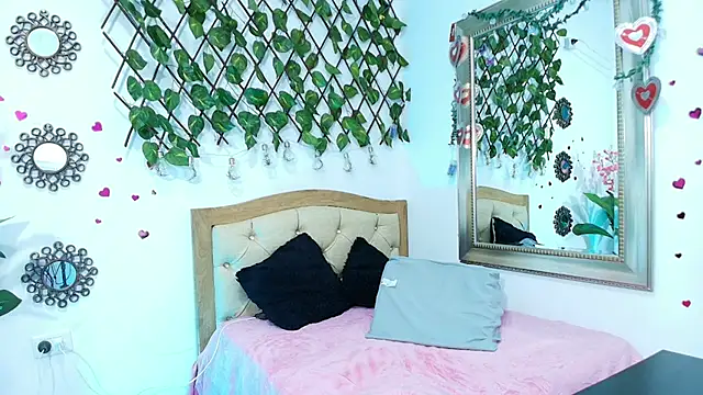 gabie rosse online show from September 27, 3:47 am