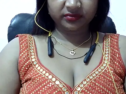Snapshot of Rooshami_hot01 chatting on September 13, 5:32 pm Rooshami hot01 online show from September 13, 5:32 pm