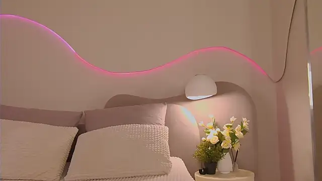 NicolSpace online show from February 8, 3:54 am