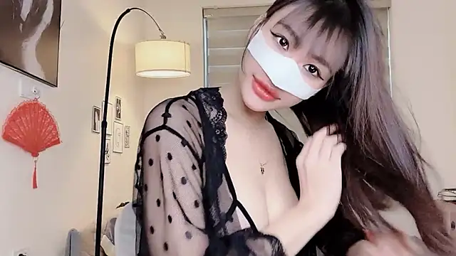 MaiLiiil online show from September 29, 4:50 am