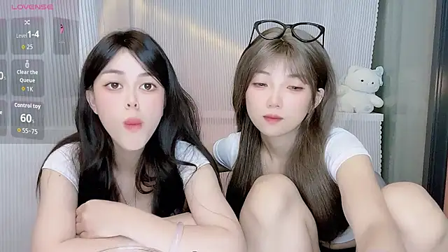 Janisa  PZ online show from September 10, 1:00 pm