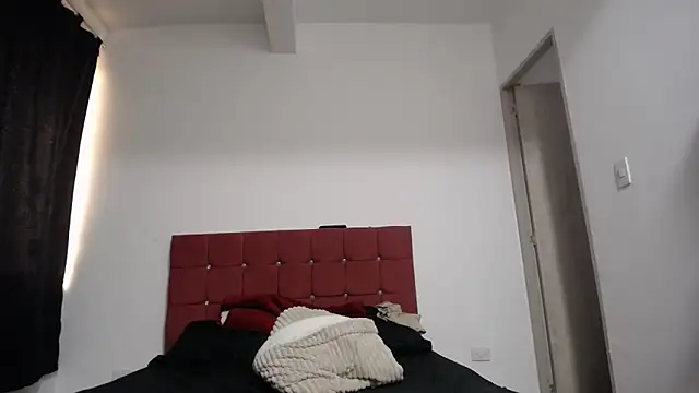 yohacriss online show from November 29, 8:57 pm