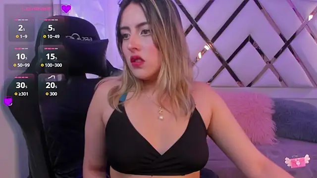 Jenny Wolridge  online show from October 27, 6:35 pm