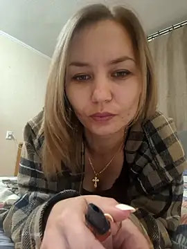 Snapshot of VeroLoverx chatting on September 20, 4:49 pm VeroLoverx online show from September 20, 4:49 pm