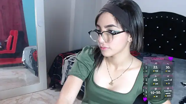 Coraline Playful online show from September 13, 12:24 pm