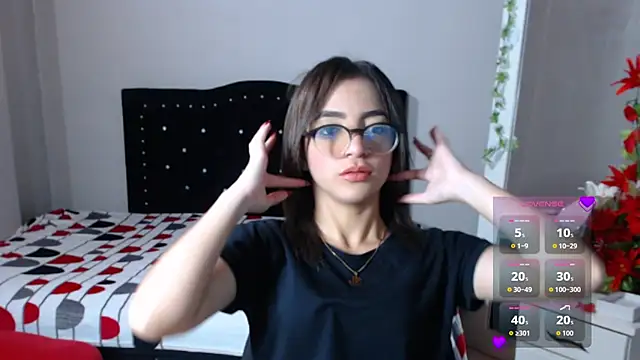 Coraline Playful online show from September 15, 12:13 pm