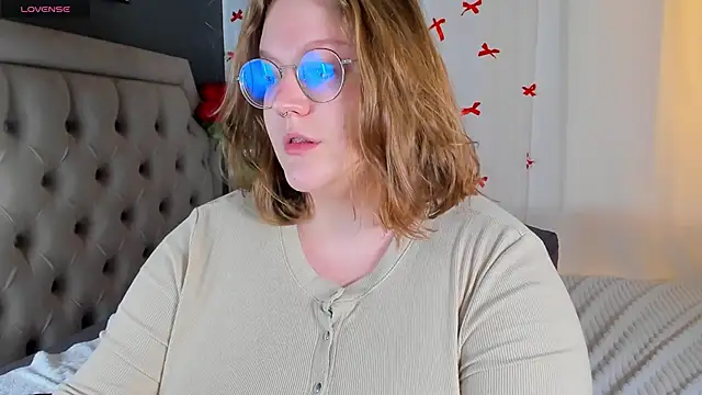 Alissa S online show from February 12, 5:36 pm